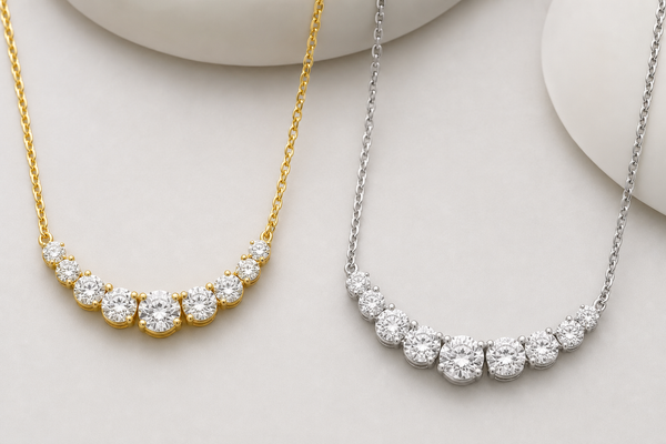 Yellow Gold vs White Gold for Diamond Necklaces