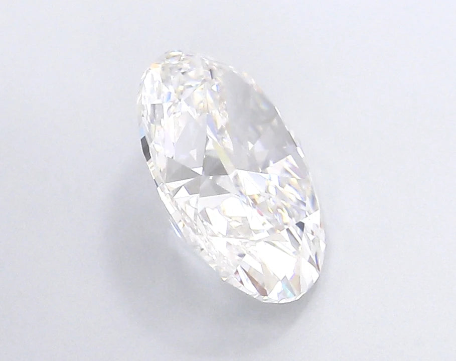 Oval 3.01 D VS1 for GIA Certified Lab-Grown Loose Diamond for Engagement Rings and Fine Jewelry La Maison Val D'or