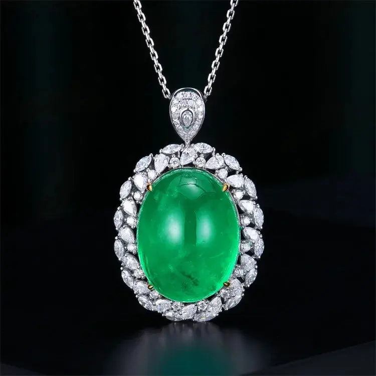 36.41ct Emerald Diamond Ring - La Maison Val D'or