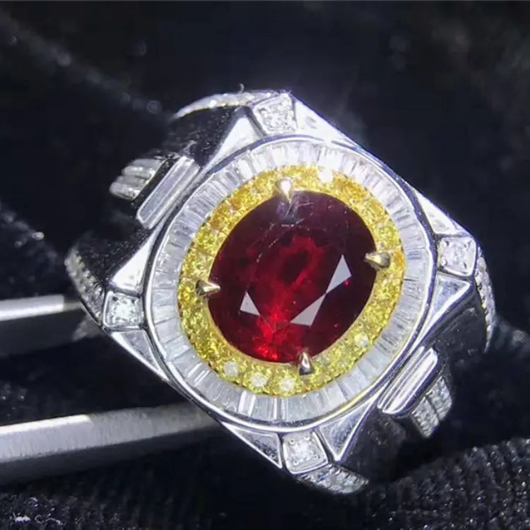 18K Gold Natural Ruby Ring - La Maison Val D'or