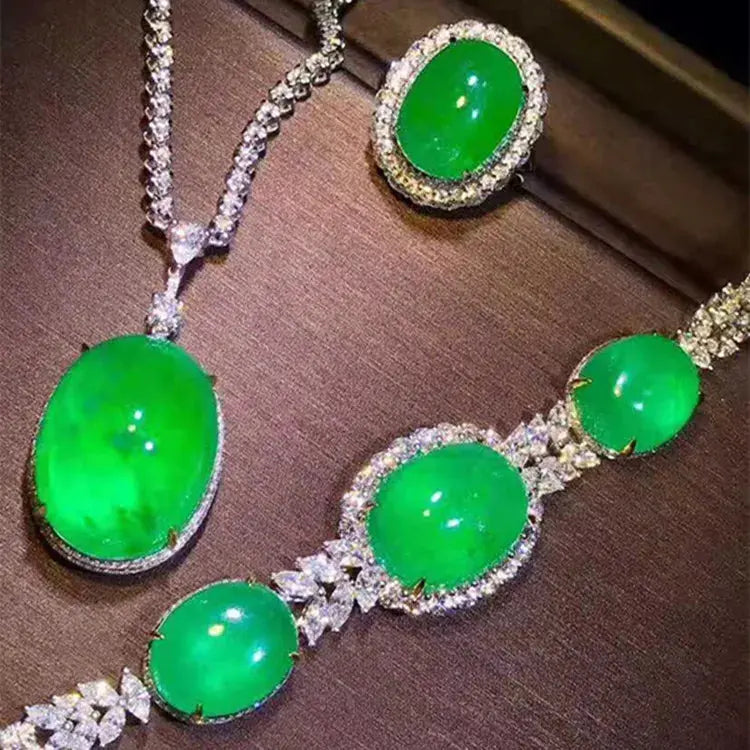 18k Gold Emerald Bridal Set - La Maison Val D'or