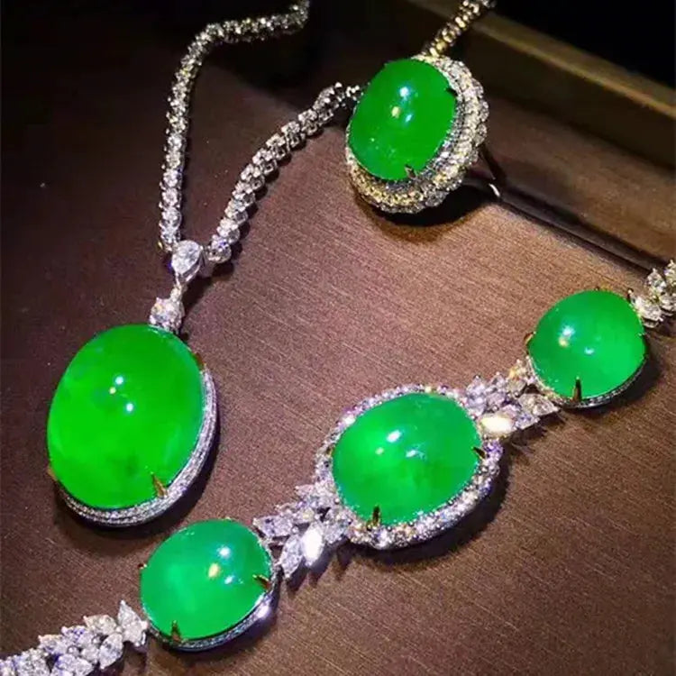 18k Gold Emerald Bridal Set - La Maison Val D'or
