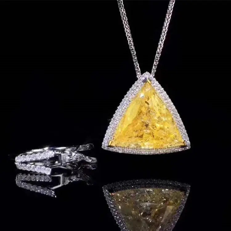 10.35ct Yellow Diamond Set - La Maison Val D'or