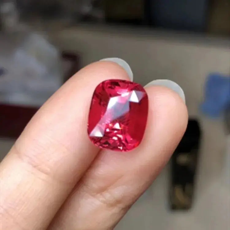 8.12ct Natural Burma Spinel - La Maison Val D'or