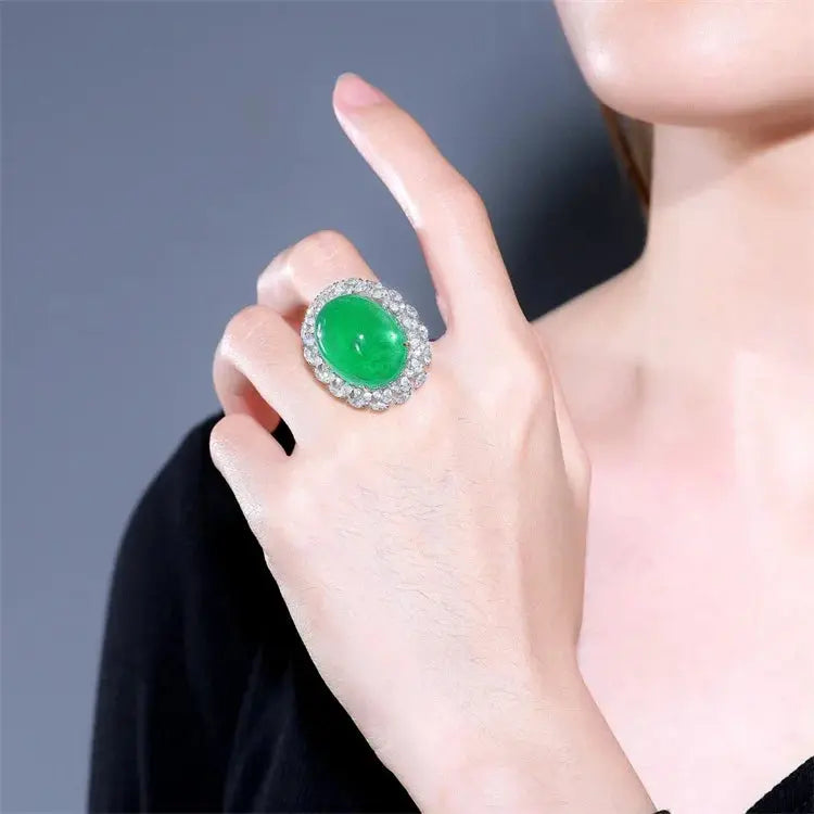 36.41ct Emerald Diamond Ring - La Maison Val D'or