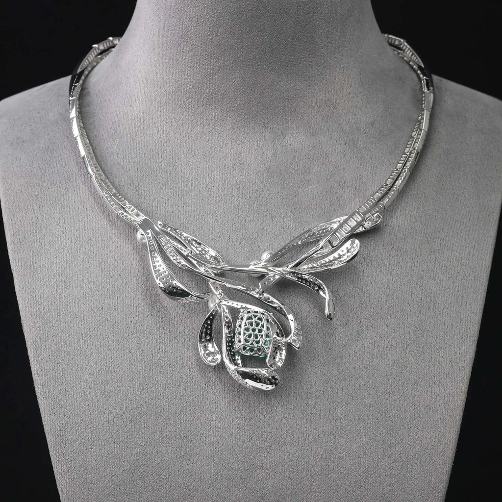 Sterling Silver Emerald Necklace - La Maison Val D'or