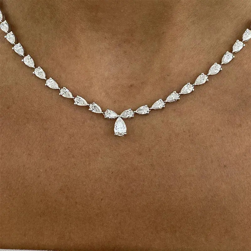 32ct Pear Lab Diamond Necklace - La Maison Val D'or