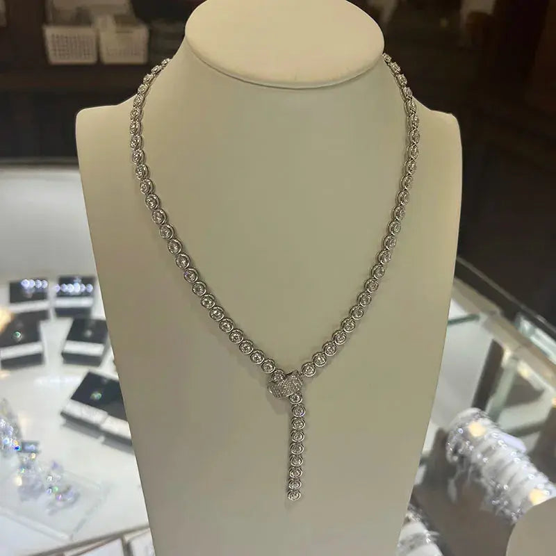 10.7ct Lab Diamond Necklace - La Maison Val D'or