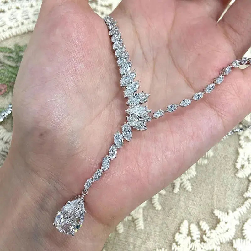 5Ct Pear Lab Diamond Necklace - La Maison Val D'or