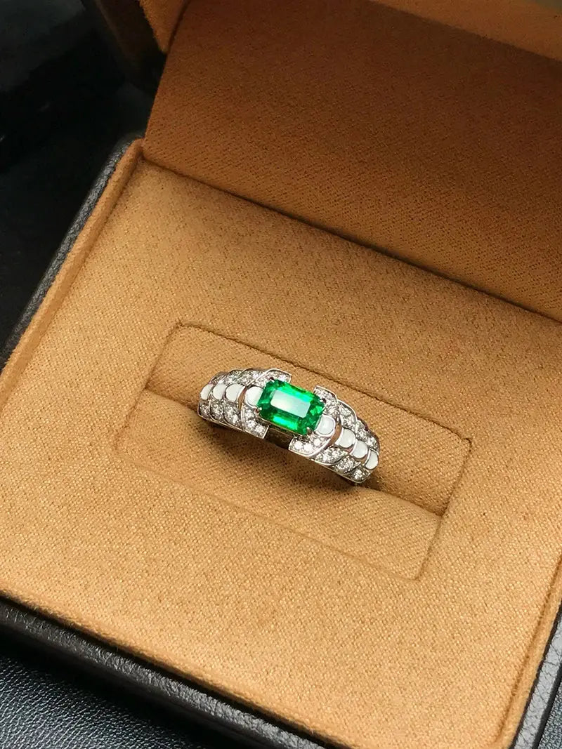 Emerald Diamond Snake Ring - La Maison Val D'or