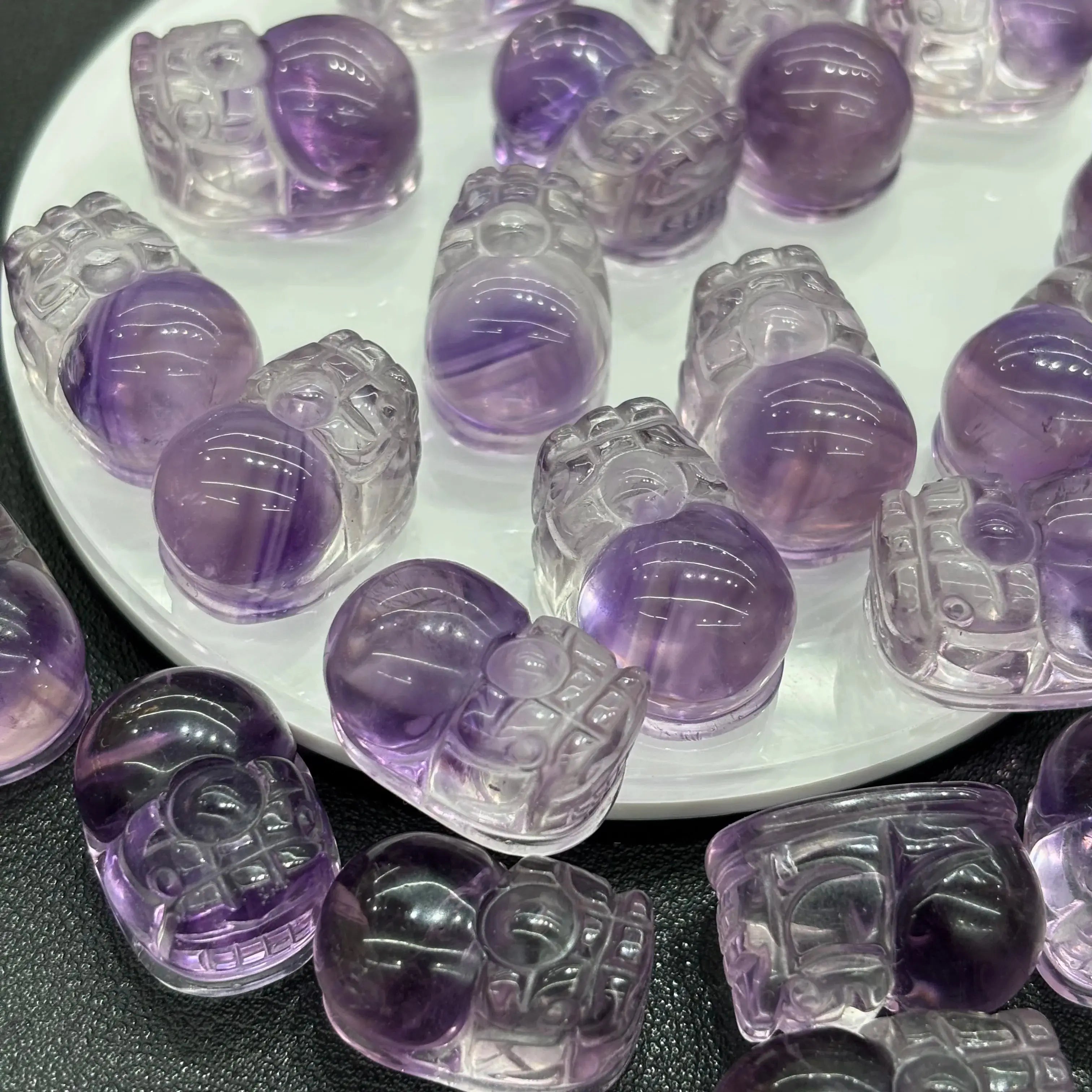 Natural Amethyst Pixiu Charm - La Maison Val D'or