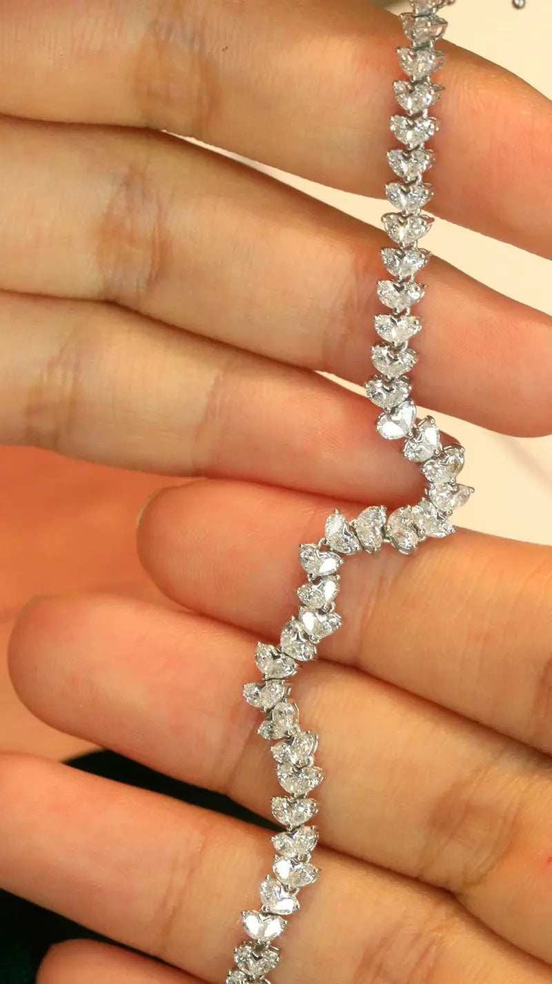 3.90ct Pear Diamond Bracelet - La Maison Val D'or