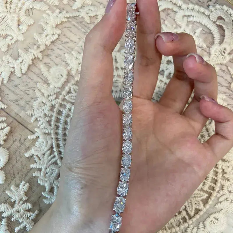 20 Carat Oval Diamond Bracelet - La Maison Val D'or