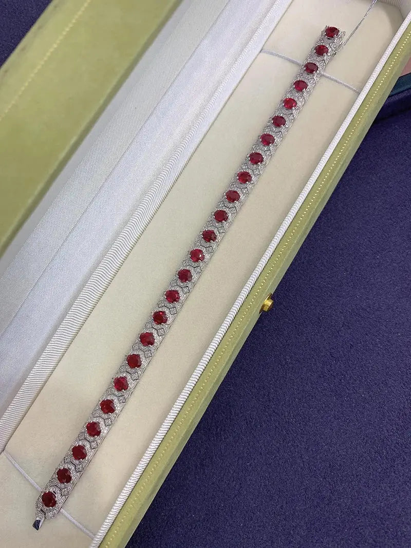 18K White Gold Ruby Bracelet - La Maison Val D'or