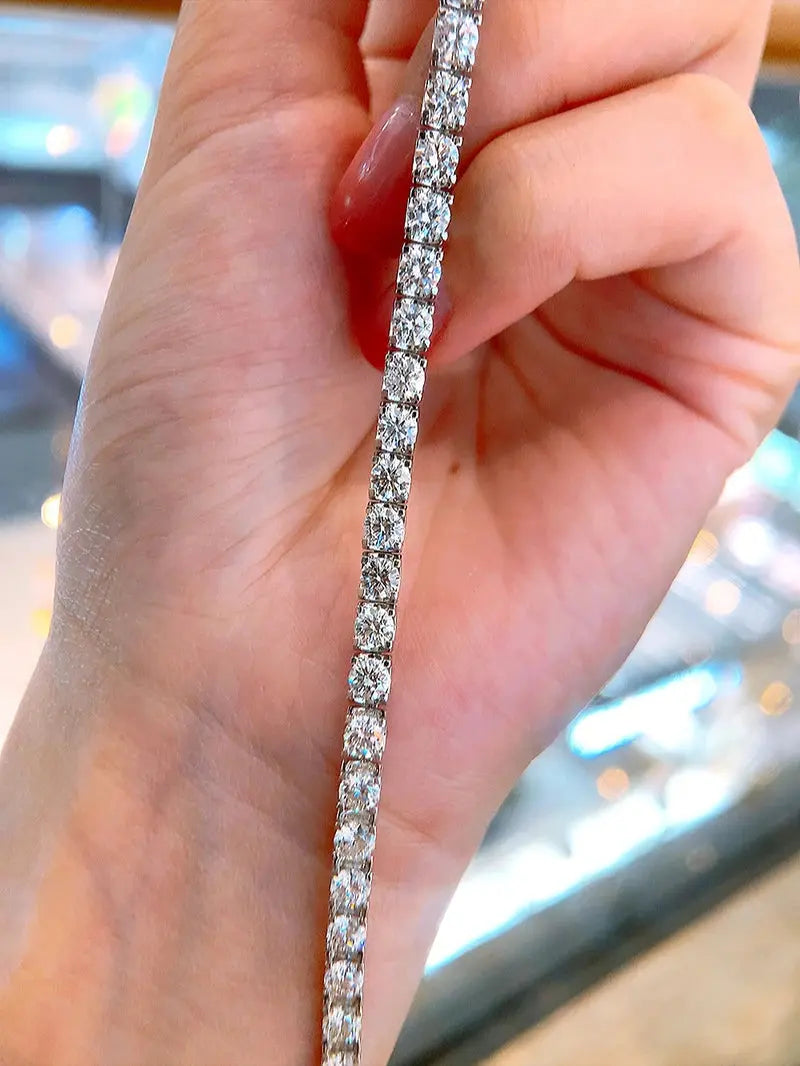 6.0ct Natural Diamond Bracelet - La Maison Val D'or