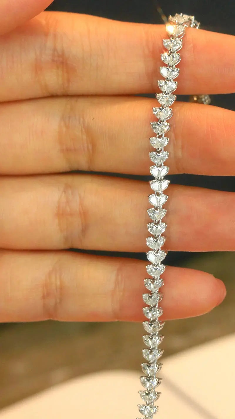 3.90ct Pear Diamond Bracelet - La Maison Val D'or