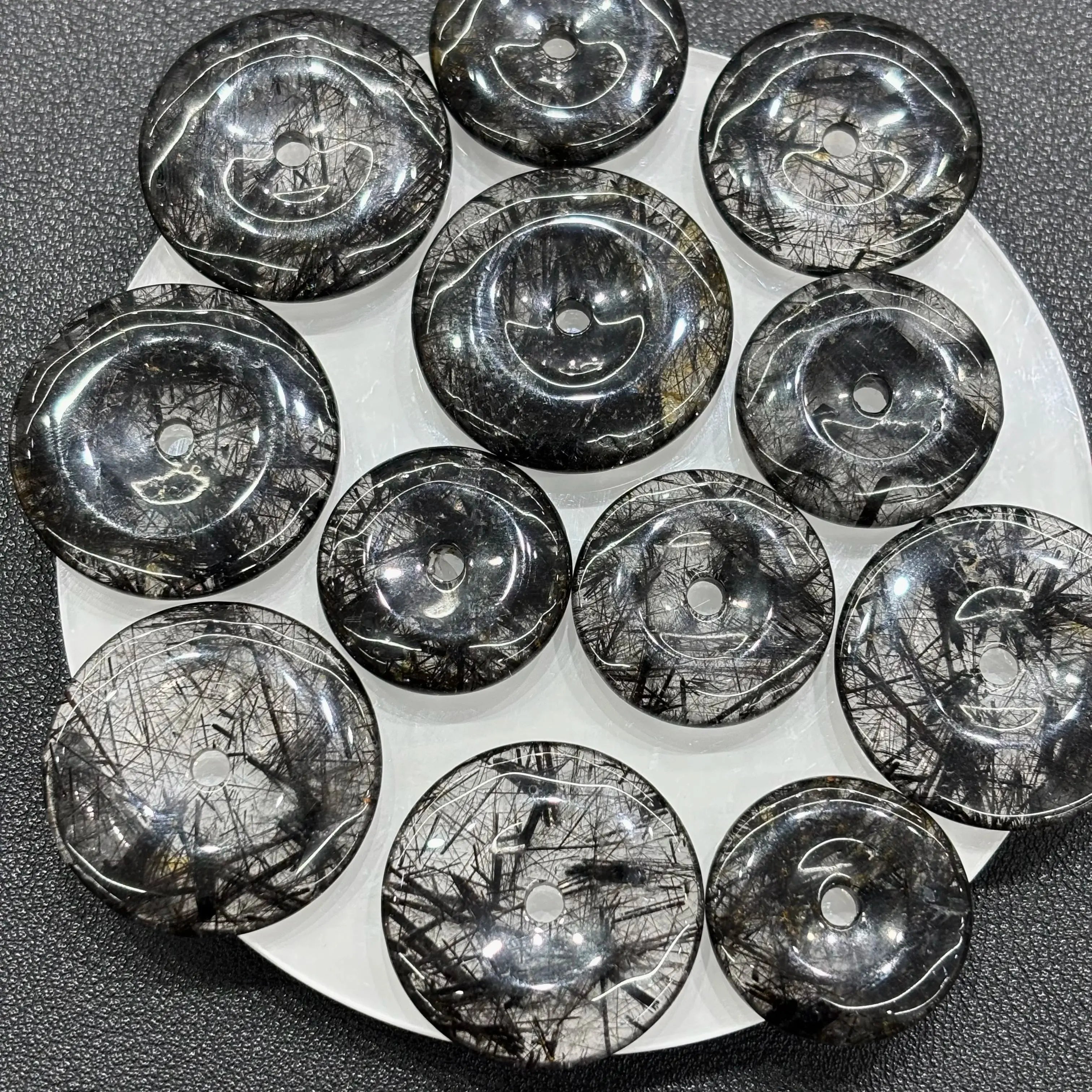 Natural Black Rutile Pendant - La Maison Val D'or