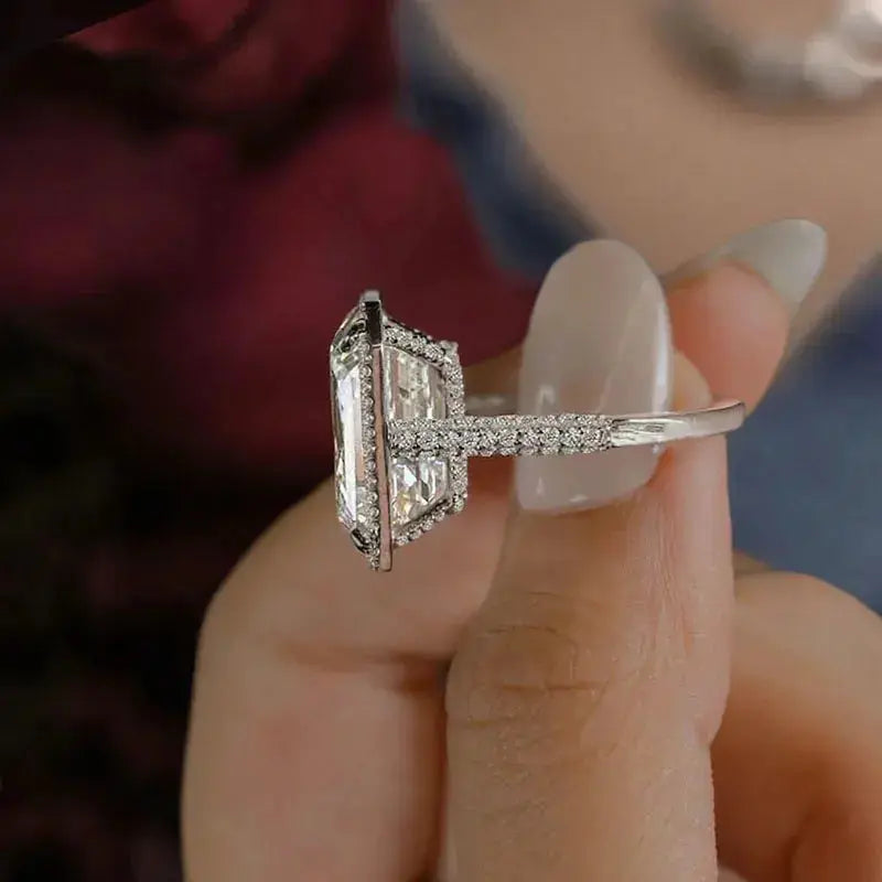 15ct Emerald Lab Diamond Ring - La Maison Val D'or