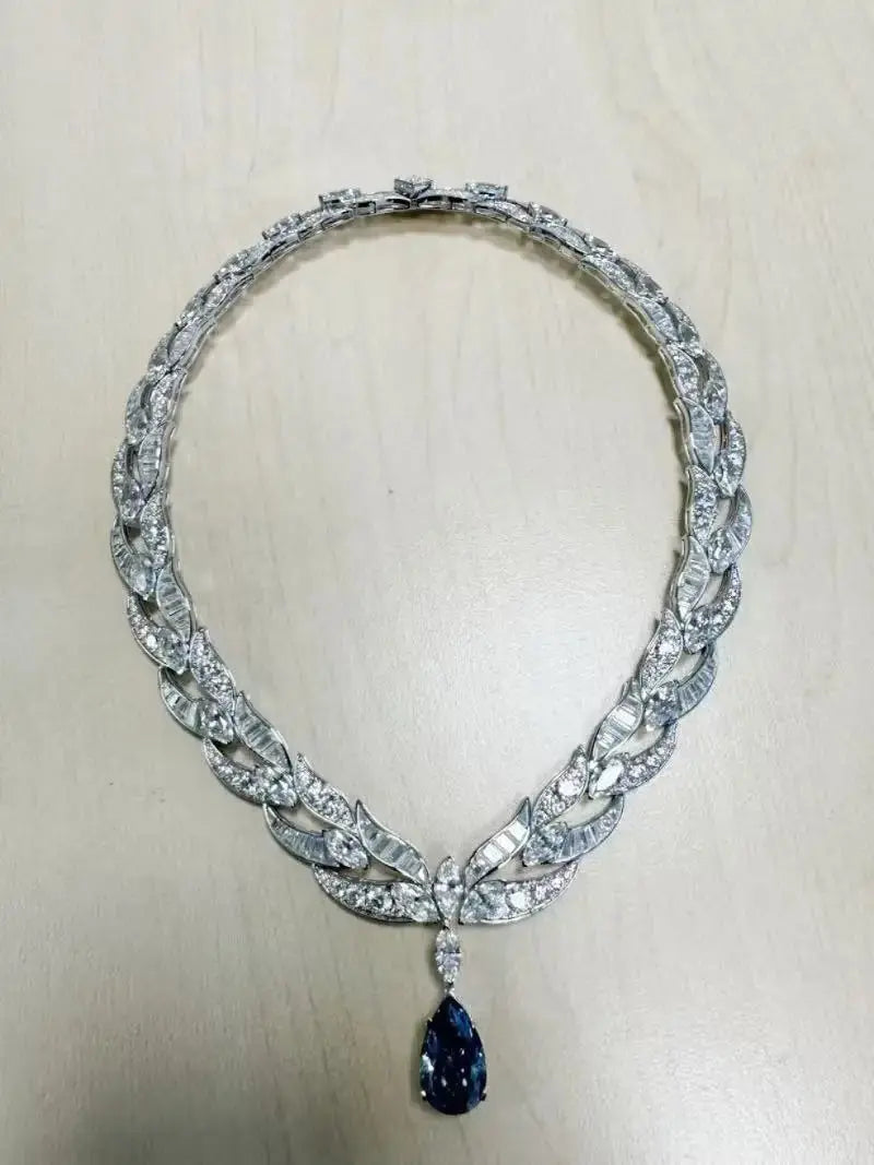 Silver Moissanite Pendant - La Maison Val D'or
