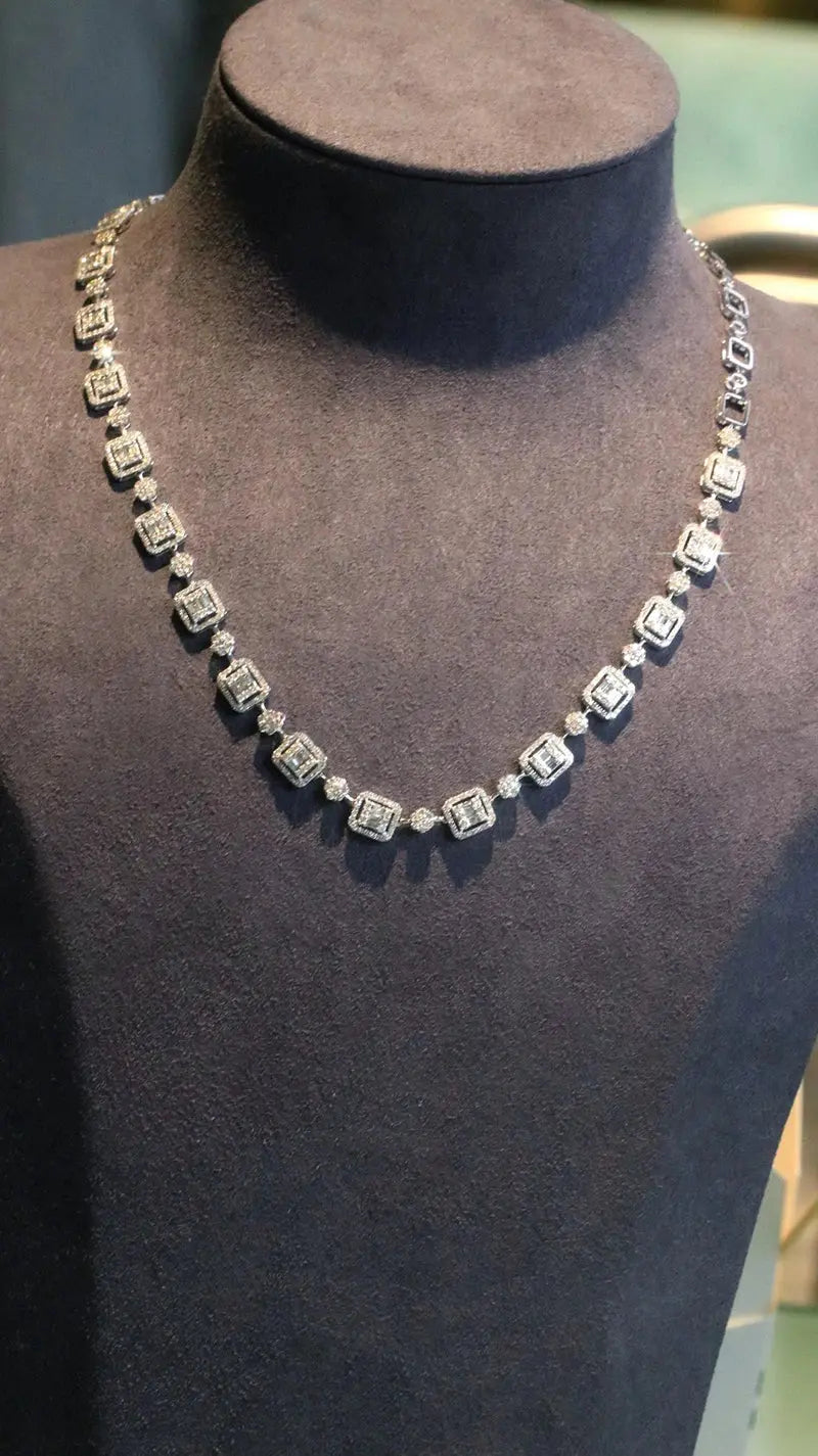 5ct Natural Diamond Necklace - La Maison Val D'or
