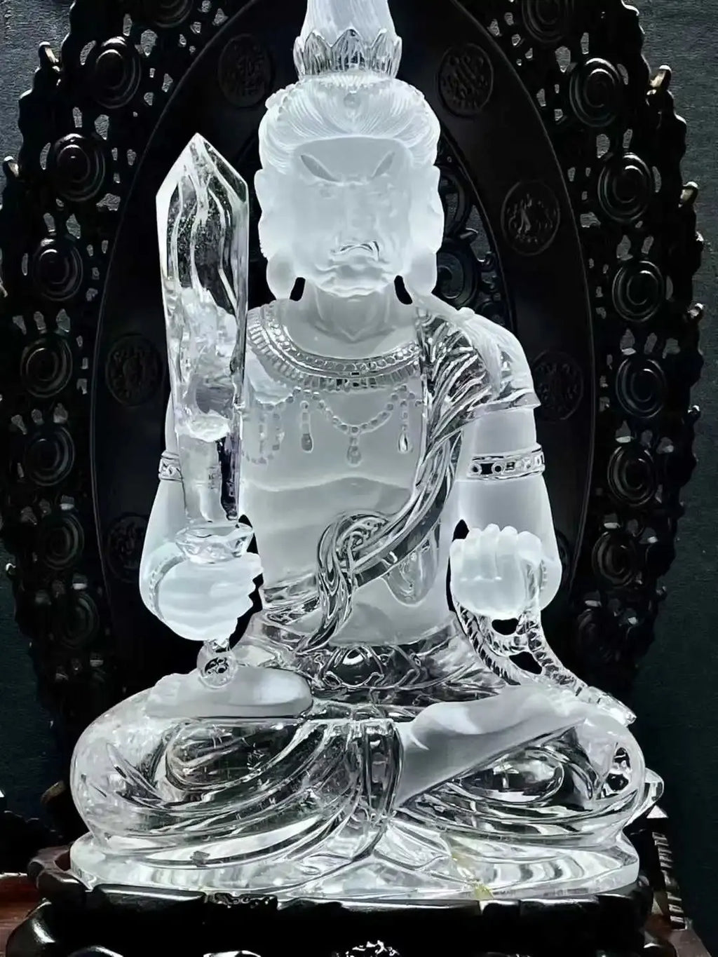 White Crystal Fudo Statue - La Maison Val D'or