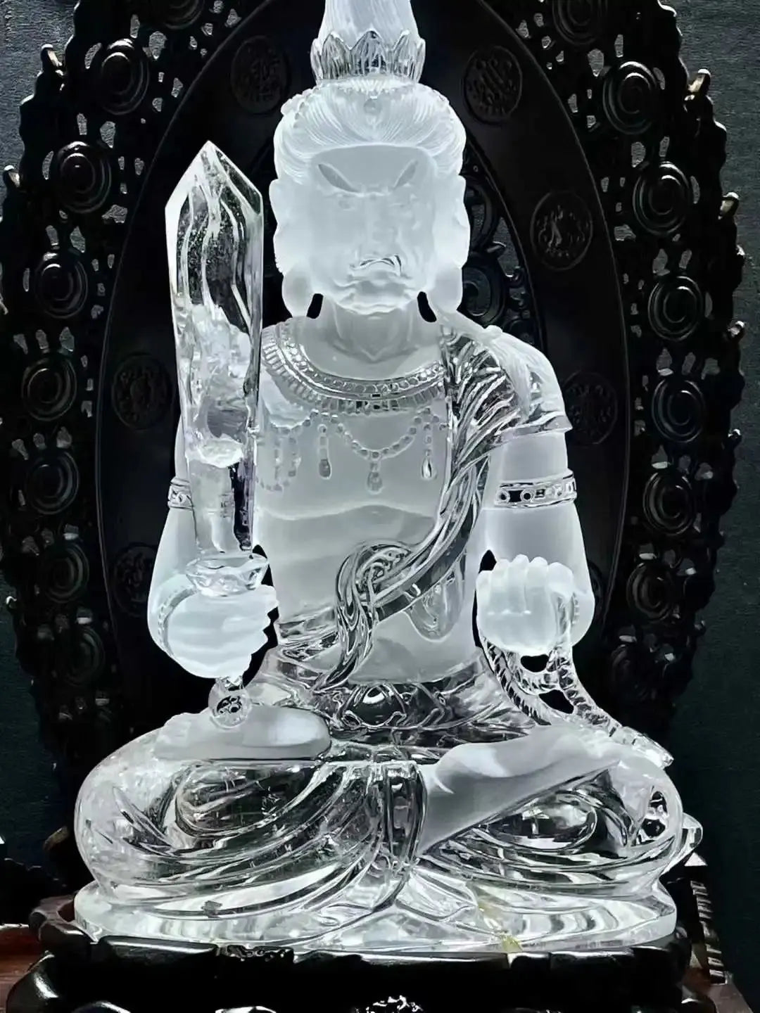 White Crystal Fudo Statue - La Maison Val D'or