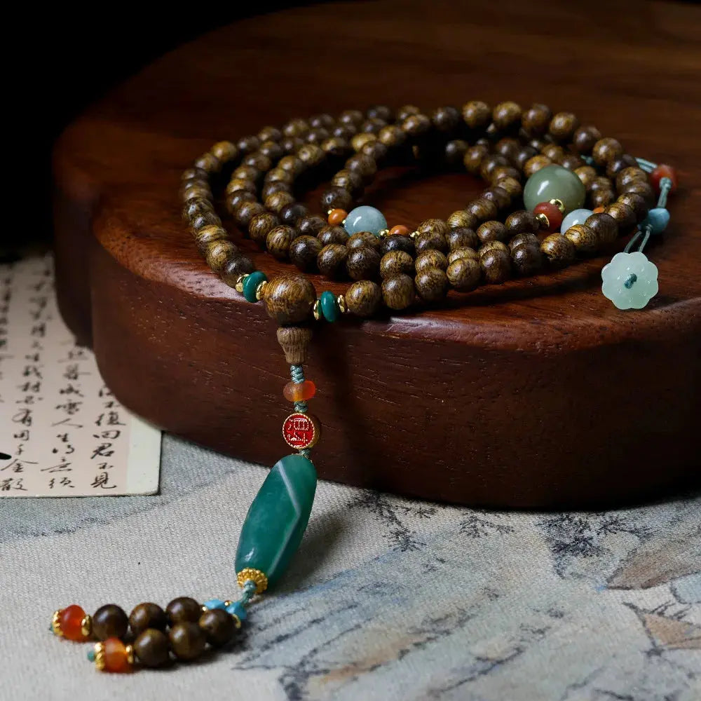 Agarwood Green Agate Bracelet - La Maison Val D'or
