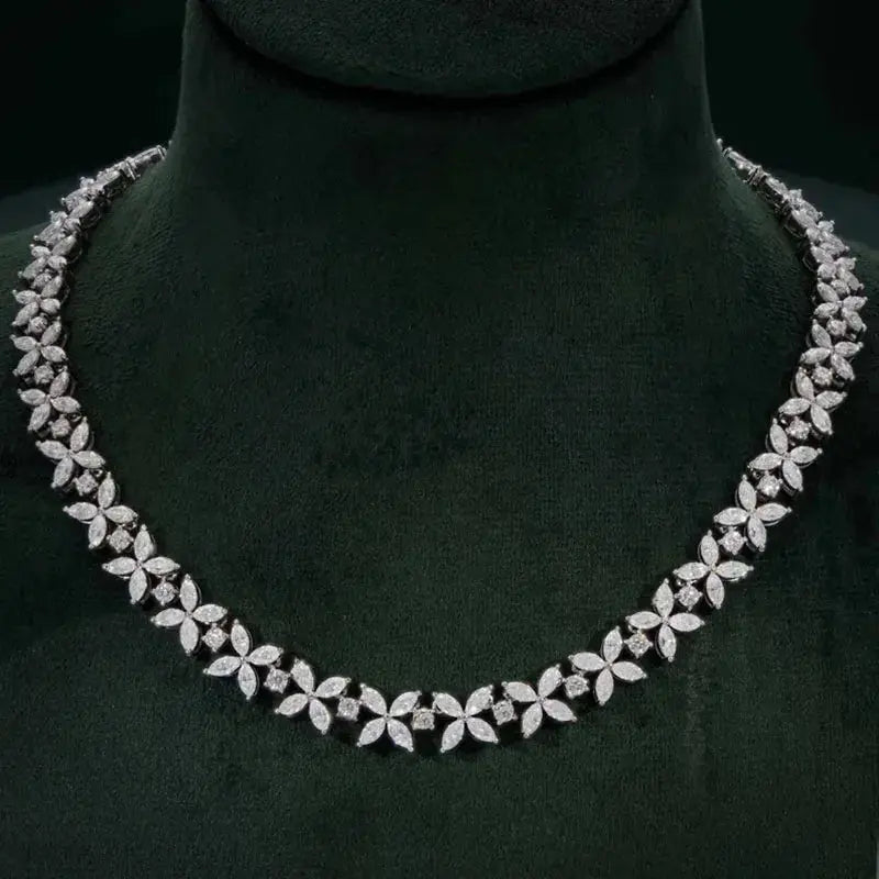19.4ct Lab Diamond Choker - La Maison Val D'or