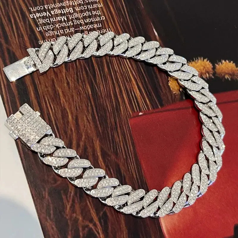 18K White Gold Diamond Cuban Bracelet - La Maison Val D'or