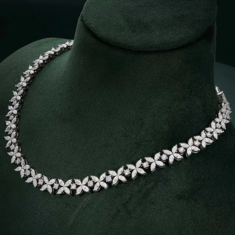 19.4ct Lab Diamond Choker - La Maison Val D'or