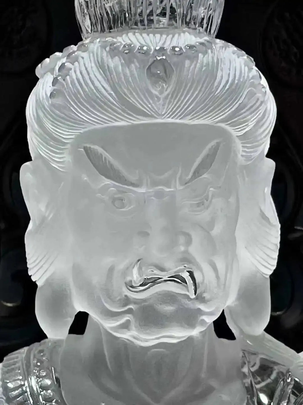 White Crystal Fudo Statue - La Maison Val D'or