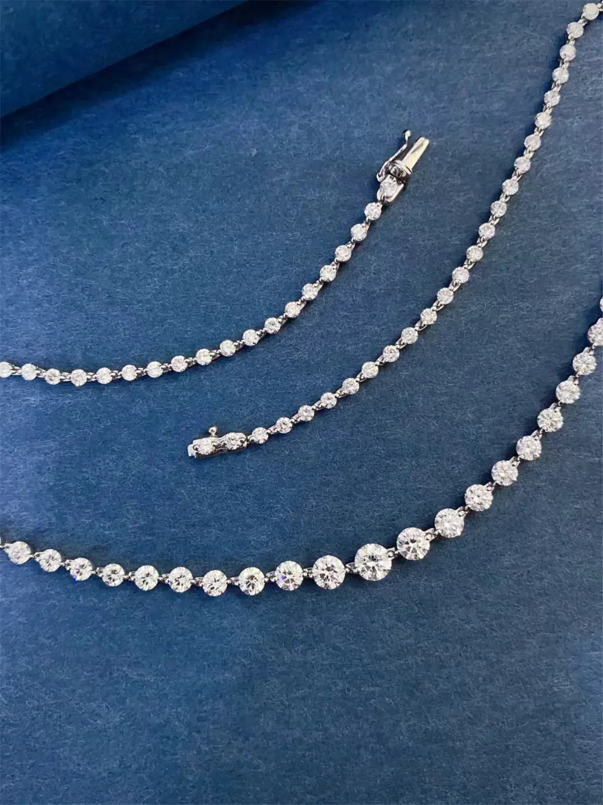 10 Carat Platinum Diamond Necklace - La Maison Val D'or