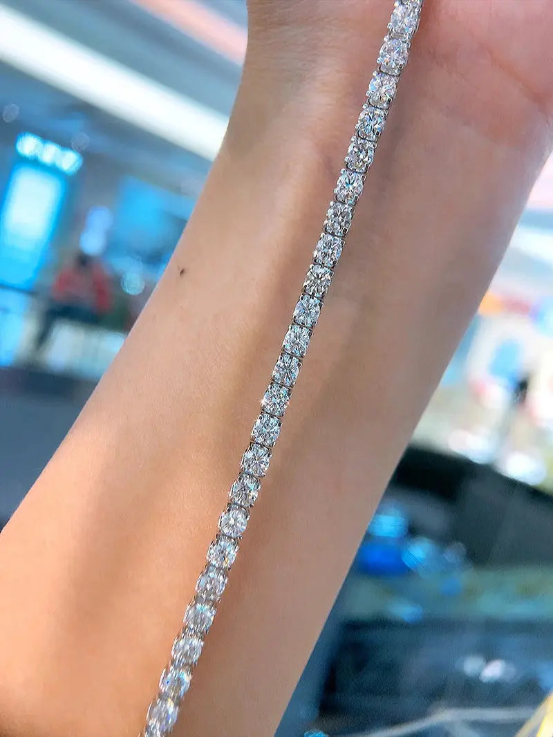 6.0ct Natural Diamond Bracelet - La Maison Val D'or
