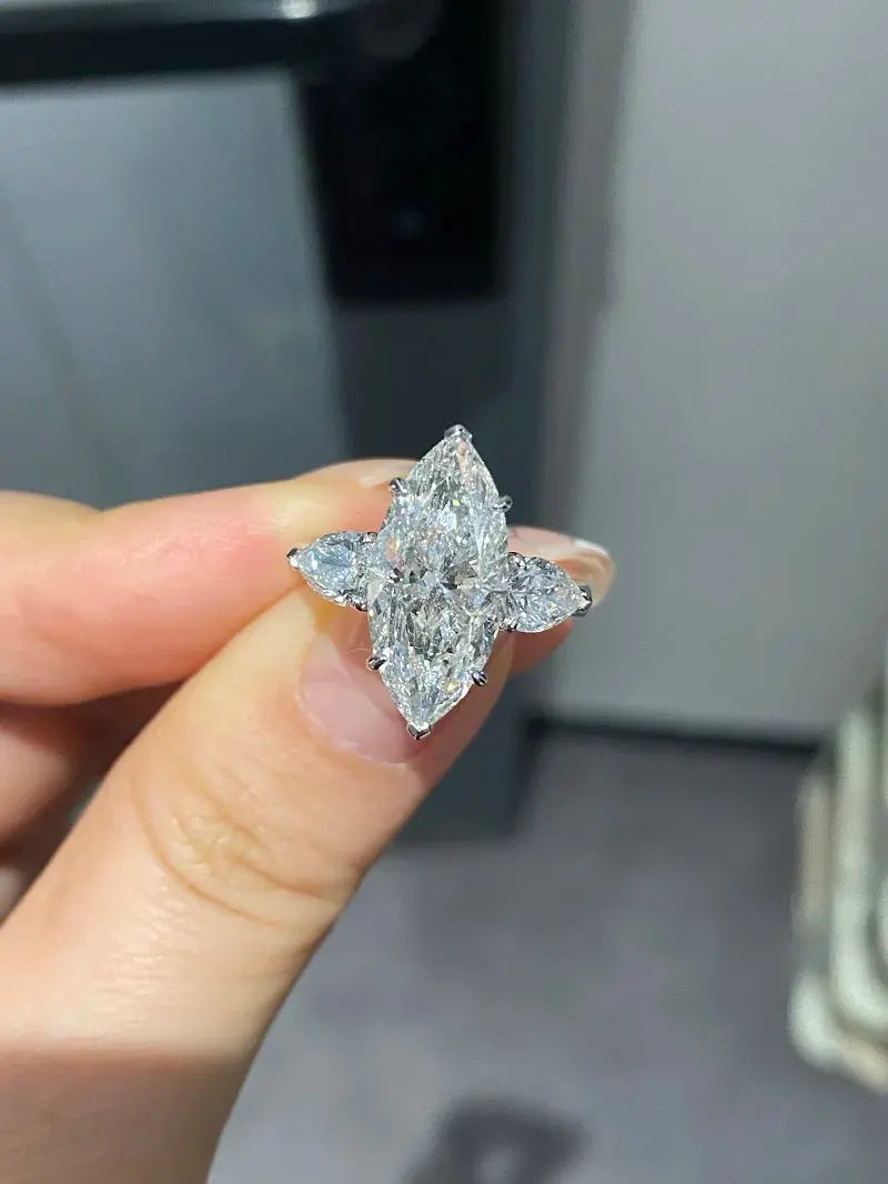 5ct Marquise Lab Diamond Ring - La Maison Val D'or