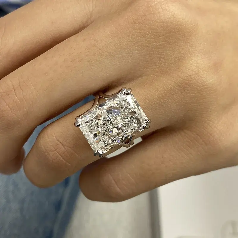 10Ct Lab Diamond Hidden Halo Ring - La Maison Val D'or