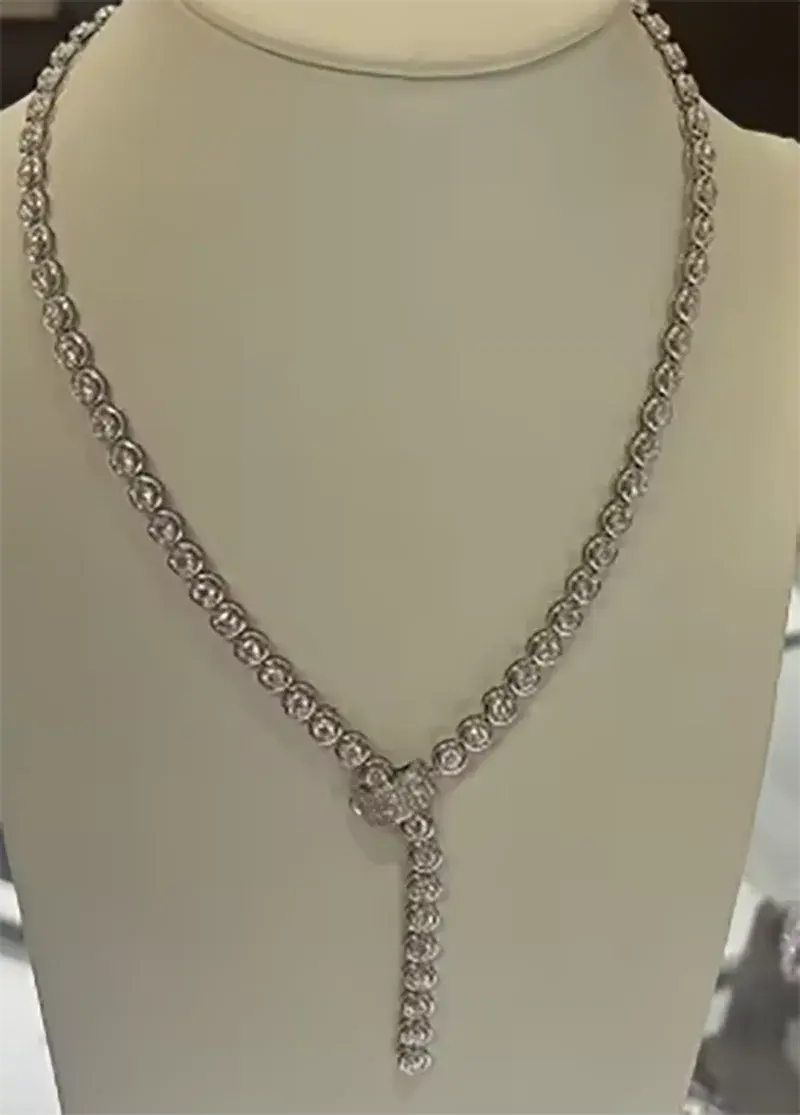 10.7ct Lab Diamond Necklace - La Maison Val D'or